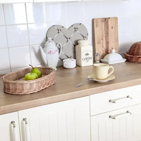 Kraina Szeptow Bed & Breakfast 3*